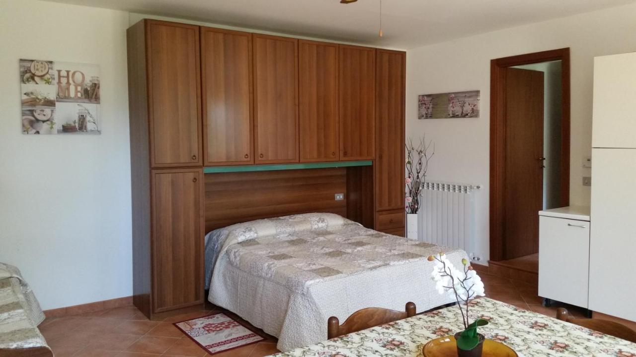 Case In Campagna Con Piscina A Todi Zewnętrze zdjęcie